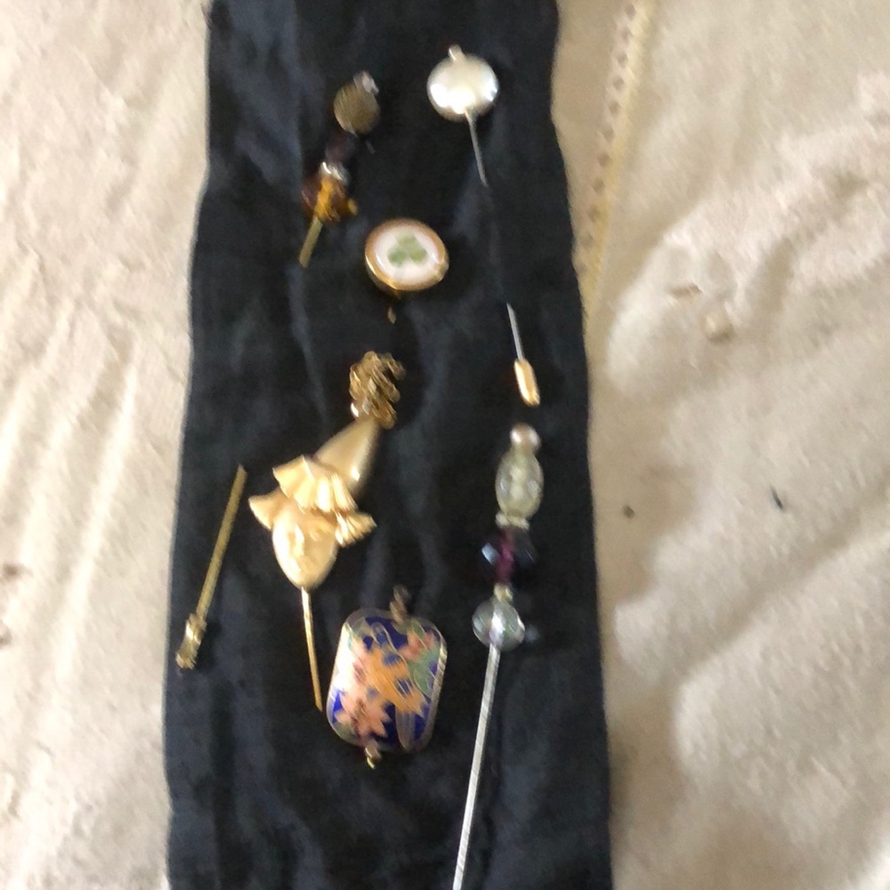 SOLD. Vintage stick pins.